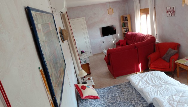 Перепродажа - деревенский дом - Orihuela