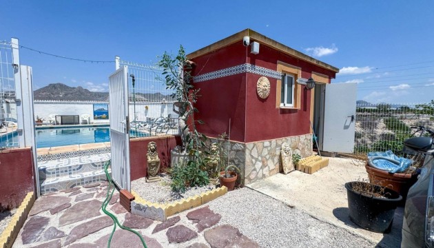 Перепродажа - деревенский дом - Orihuela