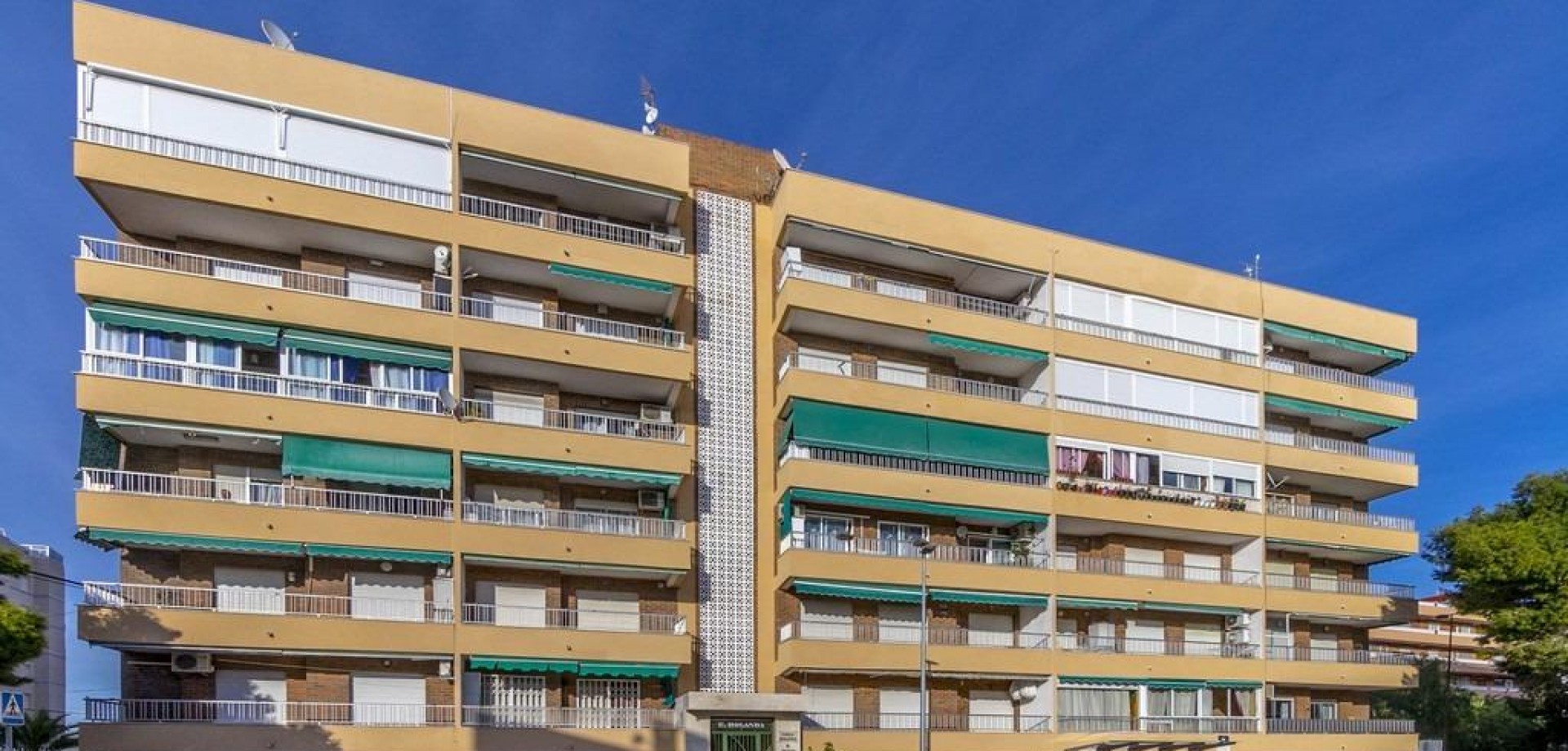 Apartment in Punta Prima - Image 4