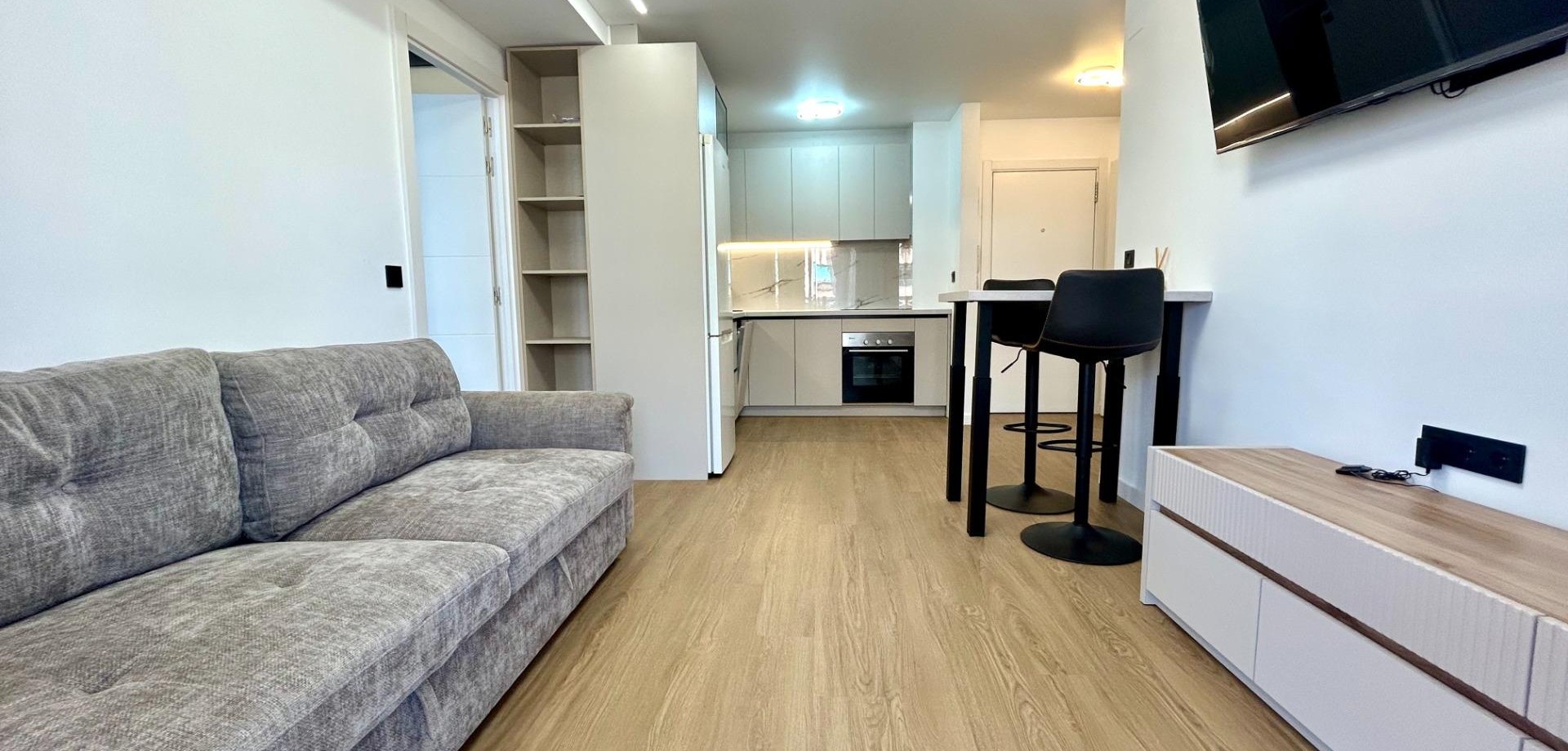 Apartment in Punta Prima - Image 5