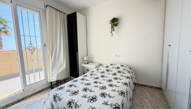 Wiederverkauf - Apartment - Orihuela Costa - Cabo Roig
