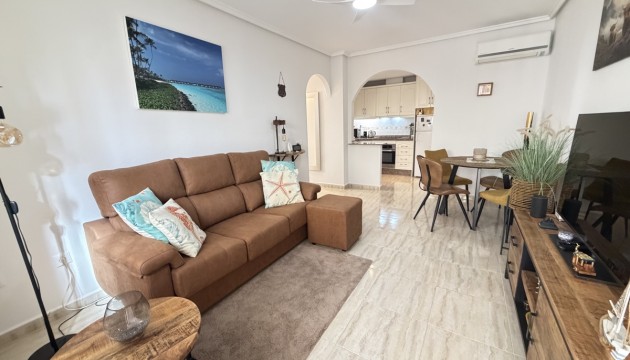 Odsprzedaż - Apartment - Orihuela Costa - Los Dolses