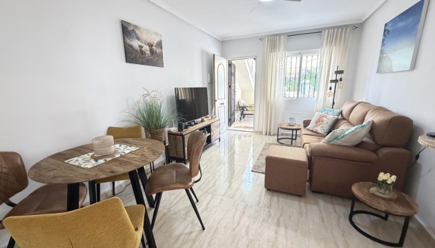 Odsprzedaż - Apartment - Orihuela Costa - Los Dolses