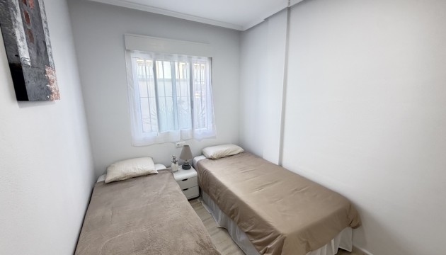 Odsprzedaż - Apartment - Orihuela Costa - Los Dolses
