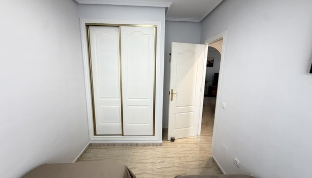 Odsprzedaż - Apartment - Orihuela Costa - Los Dolses