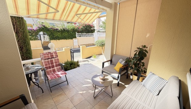 Odsprzedaż - Apartment - Orihuela Costa - Los Dolses