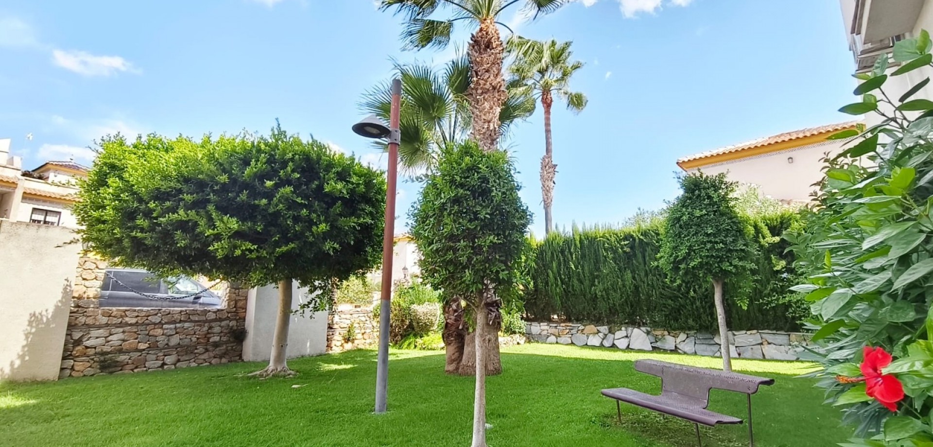Apartment in Dehesa de Campoamor - Image 2