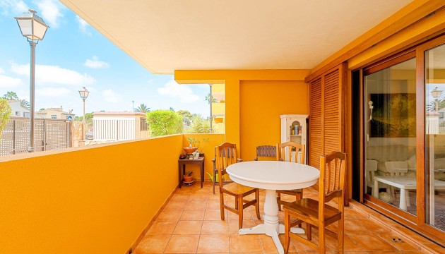 Odsprzedaż - Apartment - Orihuela Costa - Punta Prima