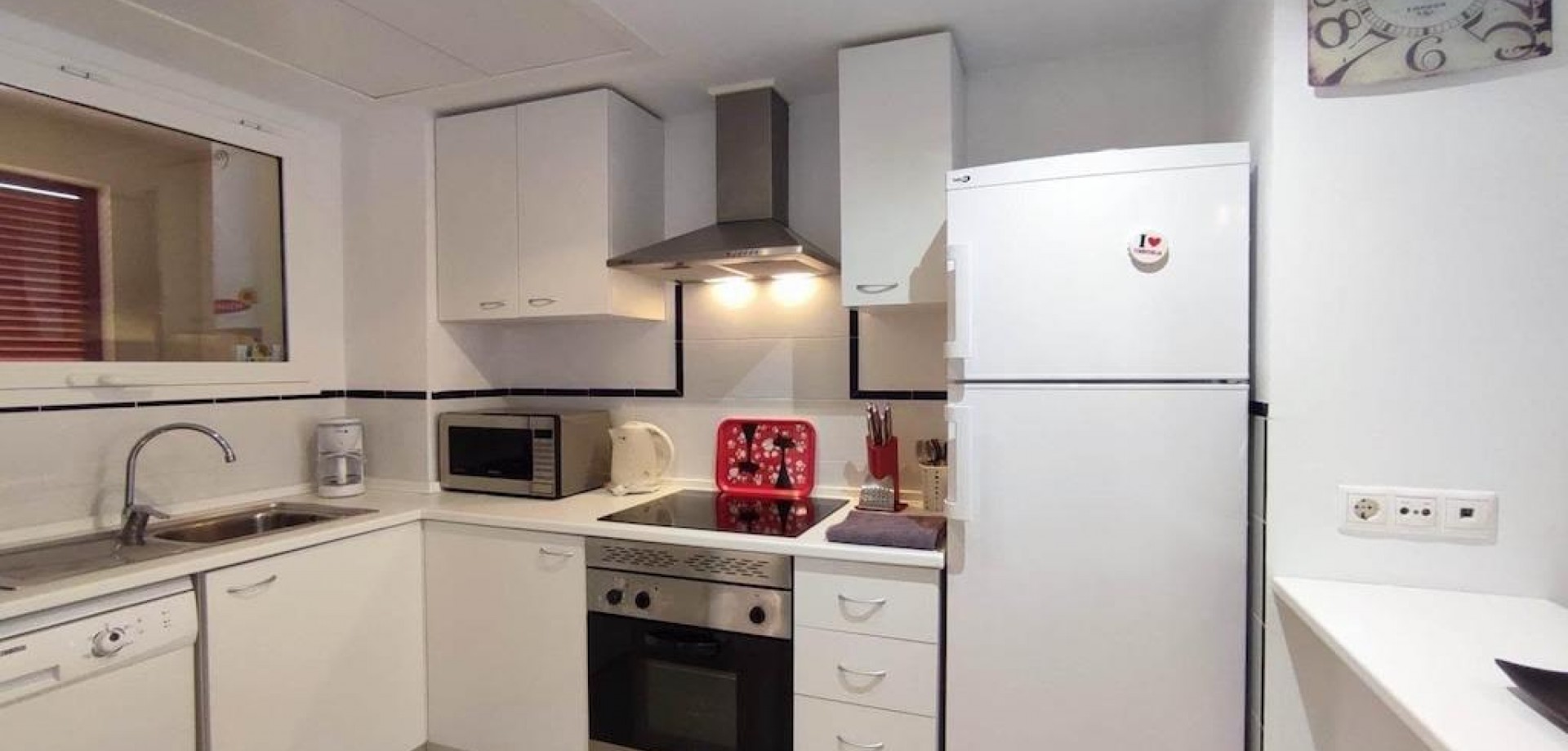 Apartment in Punta Prima - Image 5