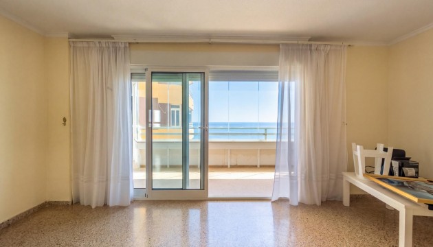 Odsprzedaż - Apartment - Torrevieja - Torrelamata - La Mata