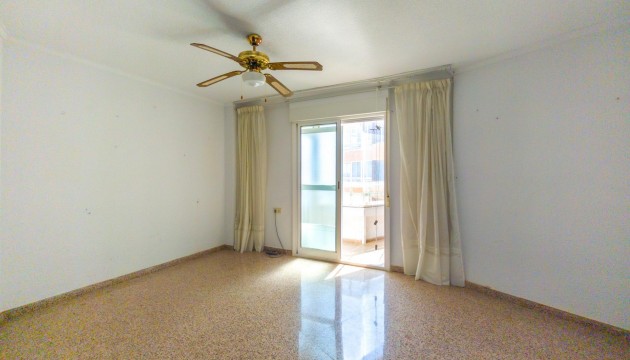 Odsprzedaż - Apartment - Torrevieja - Torrelamata - La Mata