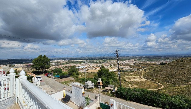 Odsprzedaż - Kamienica - Ciudad Quesada