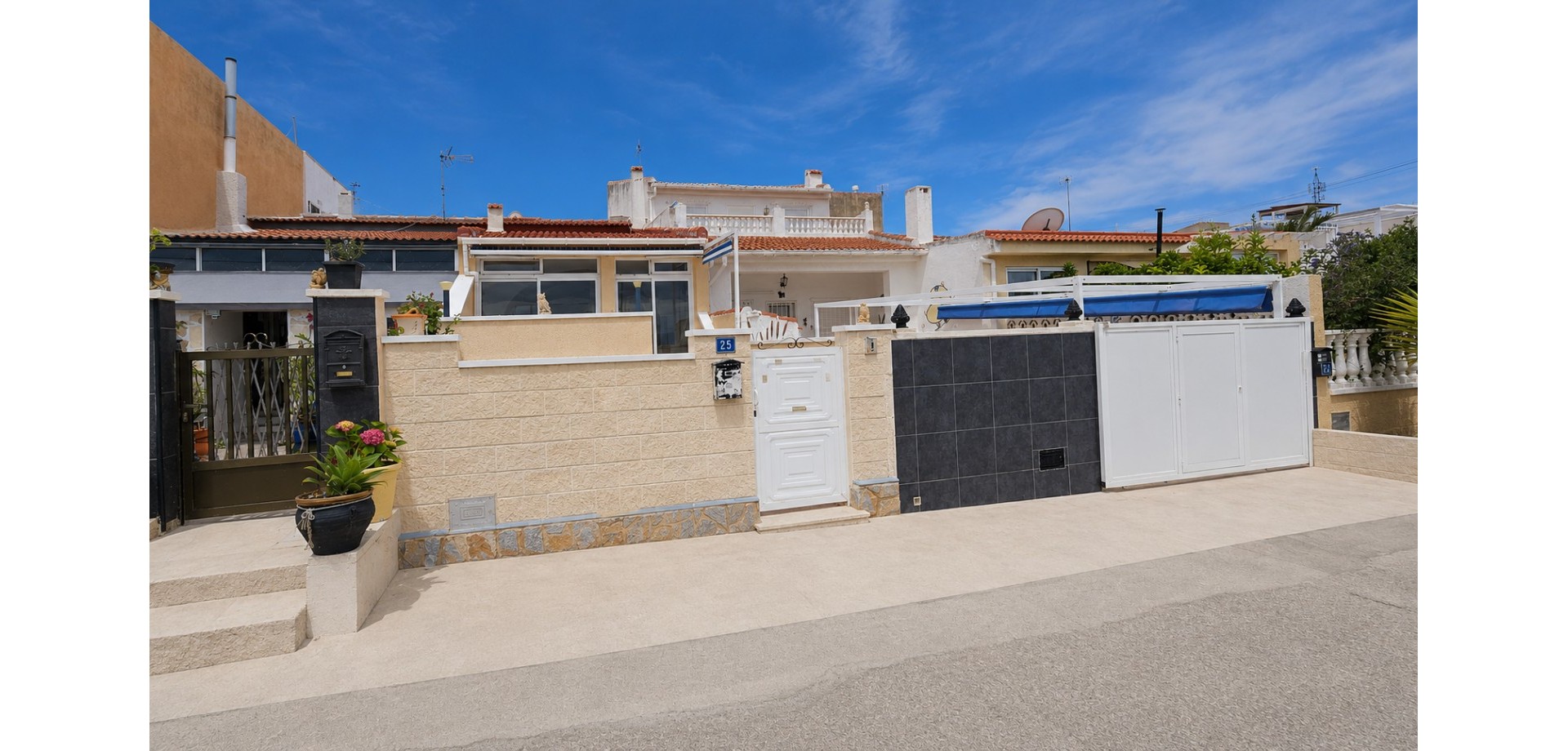 House in Ciudad Quesada - Image 3