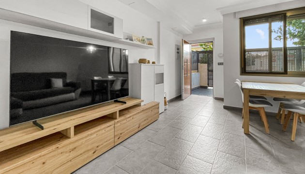 Resale - Townhouse - Pilar de la Horadada - El Mojón