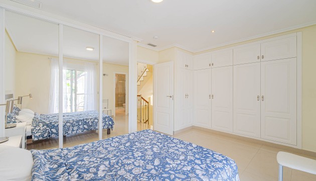 Videresalg - Detached Villa - Alicante - El Campello
