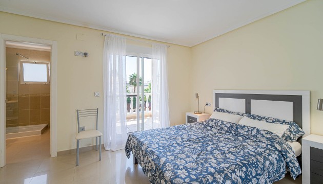 Videresalg - Detached Villa - Alicante - El Campello