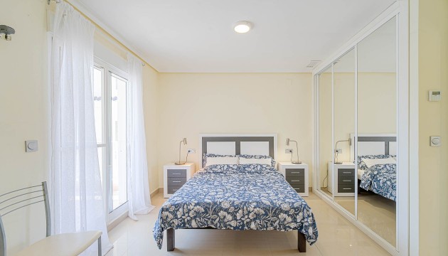 Videresalg - Detached Villa - Alicante - El Campello