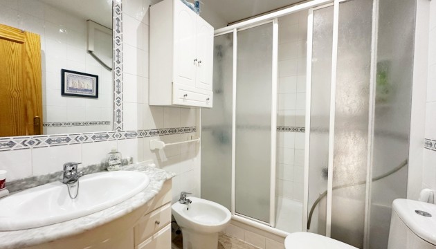 Videresalg - Apartment / Duplex - Orihuela Costa - Campoamor