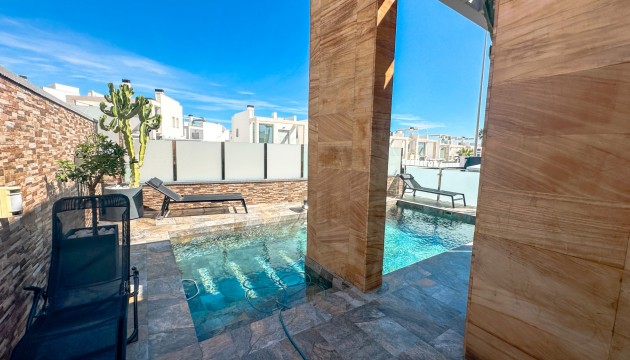Wiederverkauf - Detached Villa - Orihuela Costa - Lomas de Cabo Roig