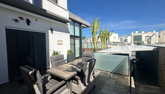Wiederverkauf - Detached Villa - Orihuela Costa - Lomas de Cabo Roig