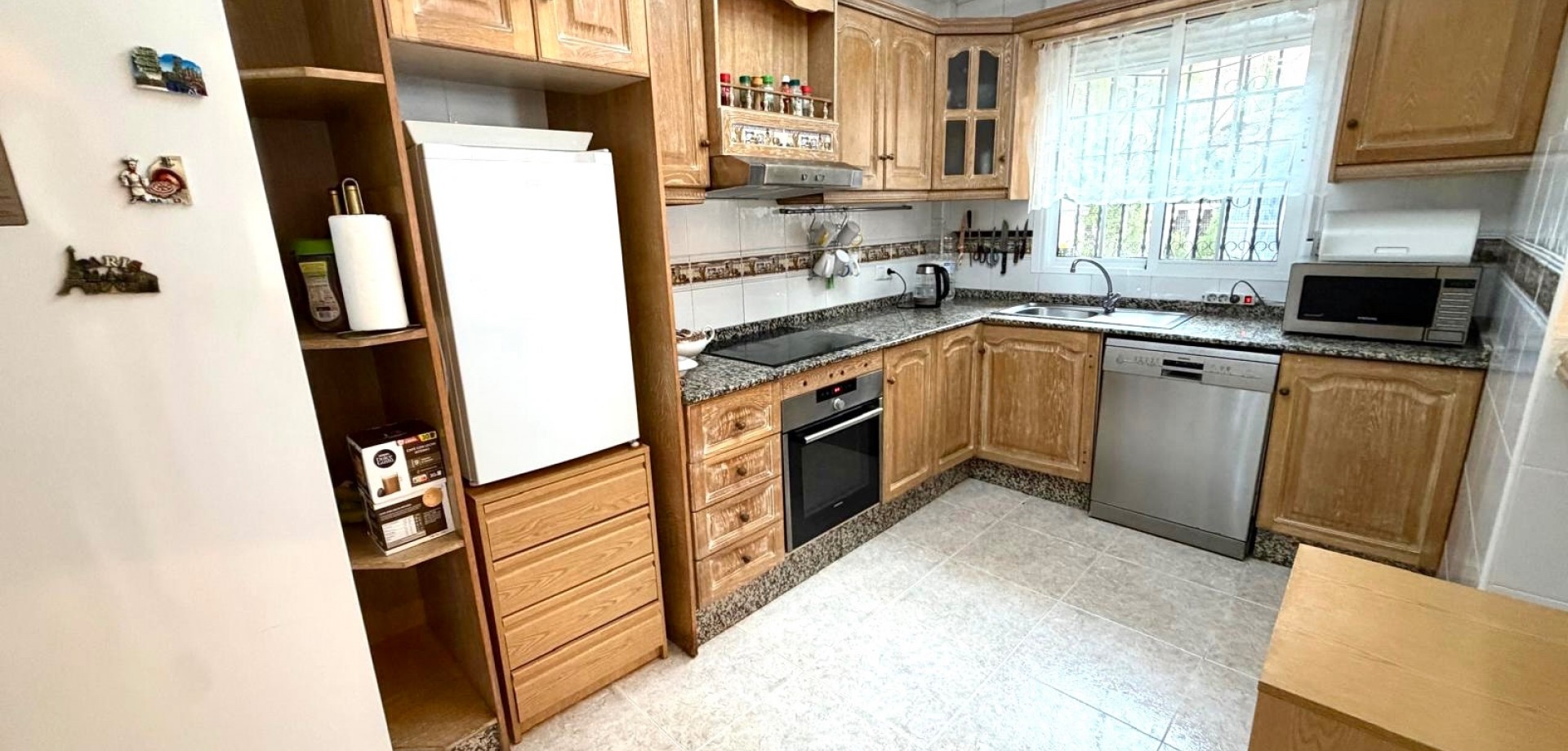 House in Villamartin - Image 2