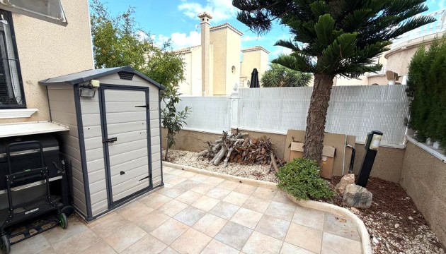 Videresalg - Detached Villa - Orihuela Costa - Villamartín