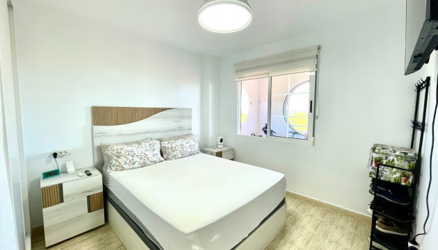 Videresalg - Leilighet - Torrevieja - La Siesta - El Salado -  Torreta