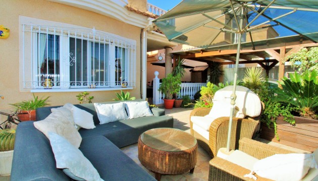 Videresalg - Detached Villa - Orihuela Costa - Playa Flamenca