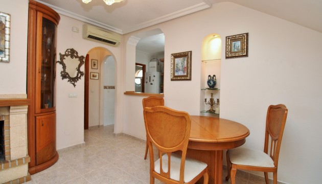 Videresalg - Detached Villa - Orihuela Costa - Villamartín