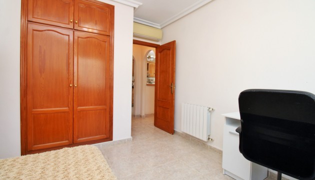 Videresalg - Detached Villa - Orihuela Costa - Villamartín