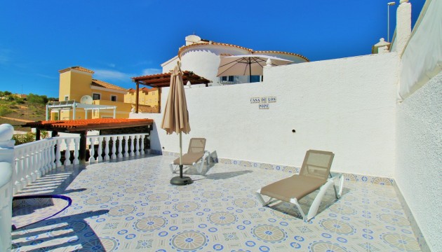 Videresalg - Detached Villa - Orihuela Costa - Villamartín