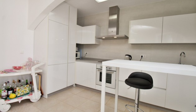 Videresalg - Detached Villa - Orihuela Costa - Villamartín