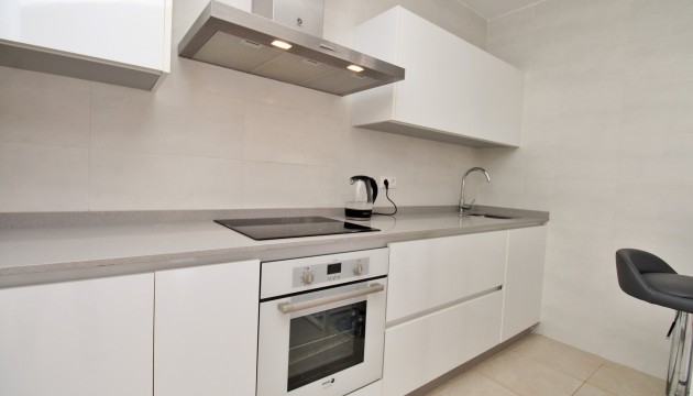 Videresalg - Detached Villa - Orihuela Costa - Villamartín