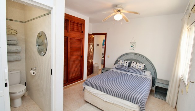 Videresalg - Detached Villa - Orihuela Costa - Villamartín