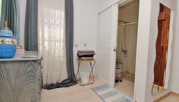 Videresalg - Detached Villa - Orihuela Costa - Villamartín