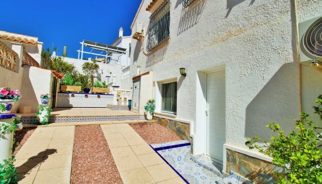 Videresalg - Detached Villa - Orihuela Costa - Villamartín