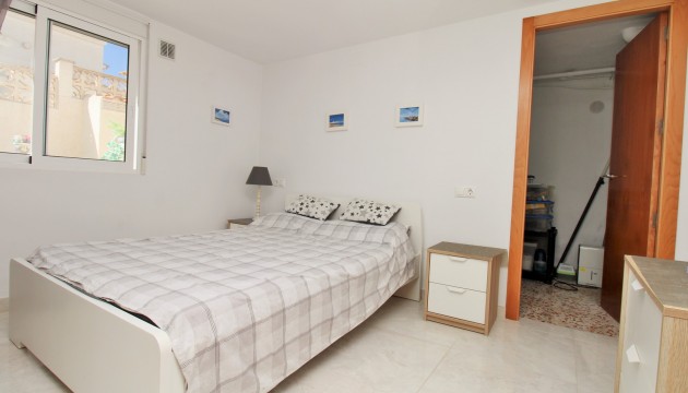 Videresalg - Detached Villa - Orihuela Costa - Villamartín
