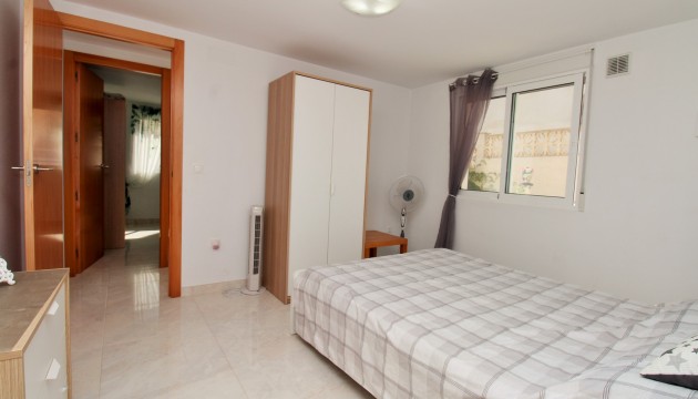 Videresalg - Detached Villa - Orihuela Costa - Villamartín
