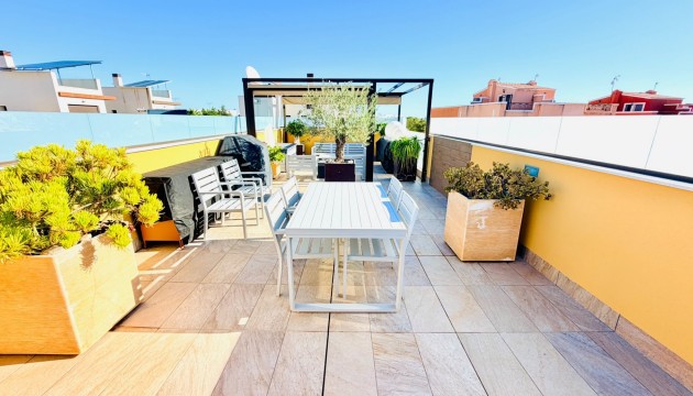 Resale - Semi Detached Villa - Los Montesinos