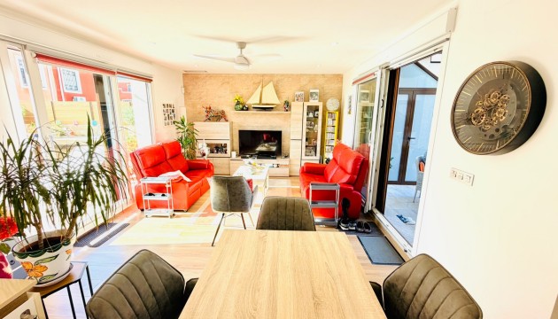 Resale - Semi Detached Villa - Los Montesinos