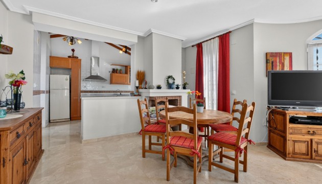 Videresalg - Detached Villa - Orihuela Costa - Villamartín