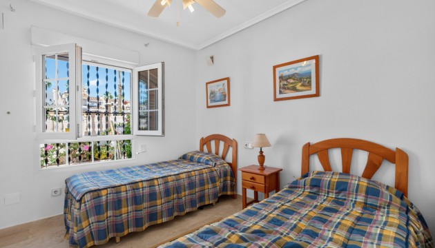 Videresalg - Detached Villa - Orihuela Costa - Villamartín