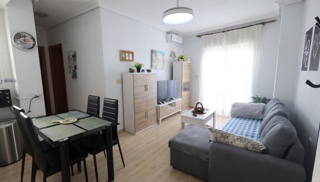 Herverkoop - Apartment - Torrevieja