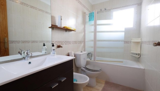 Herverkoop - Apartment - Torrevieja