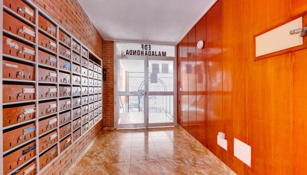 Videresalg - Leilighet - Torrevieja - El Acequión - Los Náufragos