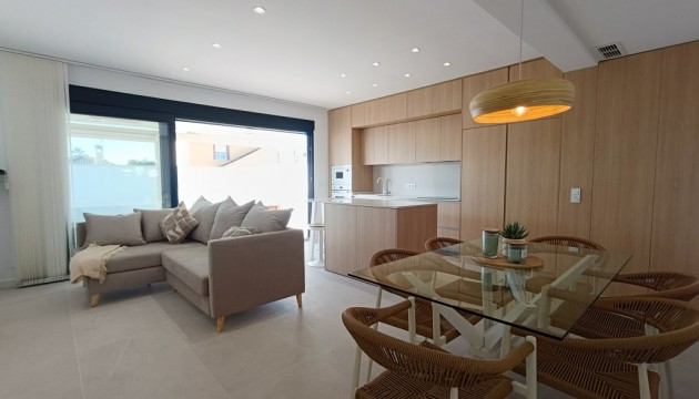 Videresalg - Detached Villa - Torrevieja - El chaparral