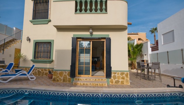 Videresalg - Detached Villa - Ciudad Quesada - La  Marquesa Golf