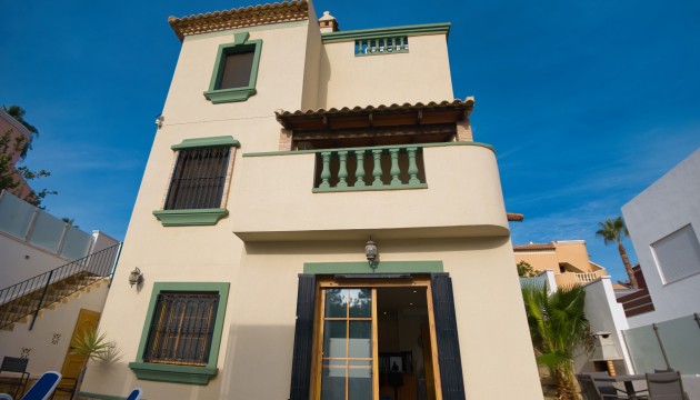 Videresalg - Detached Villa - Ciudad Quesada - La  Marquesa Golf