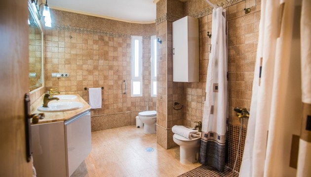 Videresalg - Detached Villa - Orihuela Costa - La Matanza