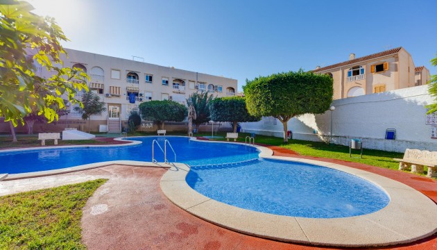 Reventa - Apartamento - Torrevieja - El Acequión - Los Náufragos